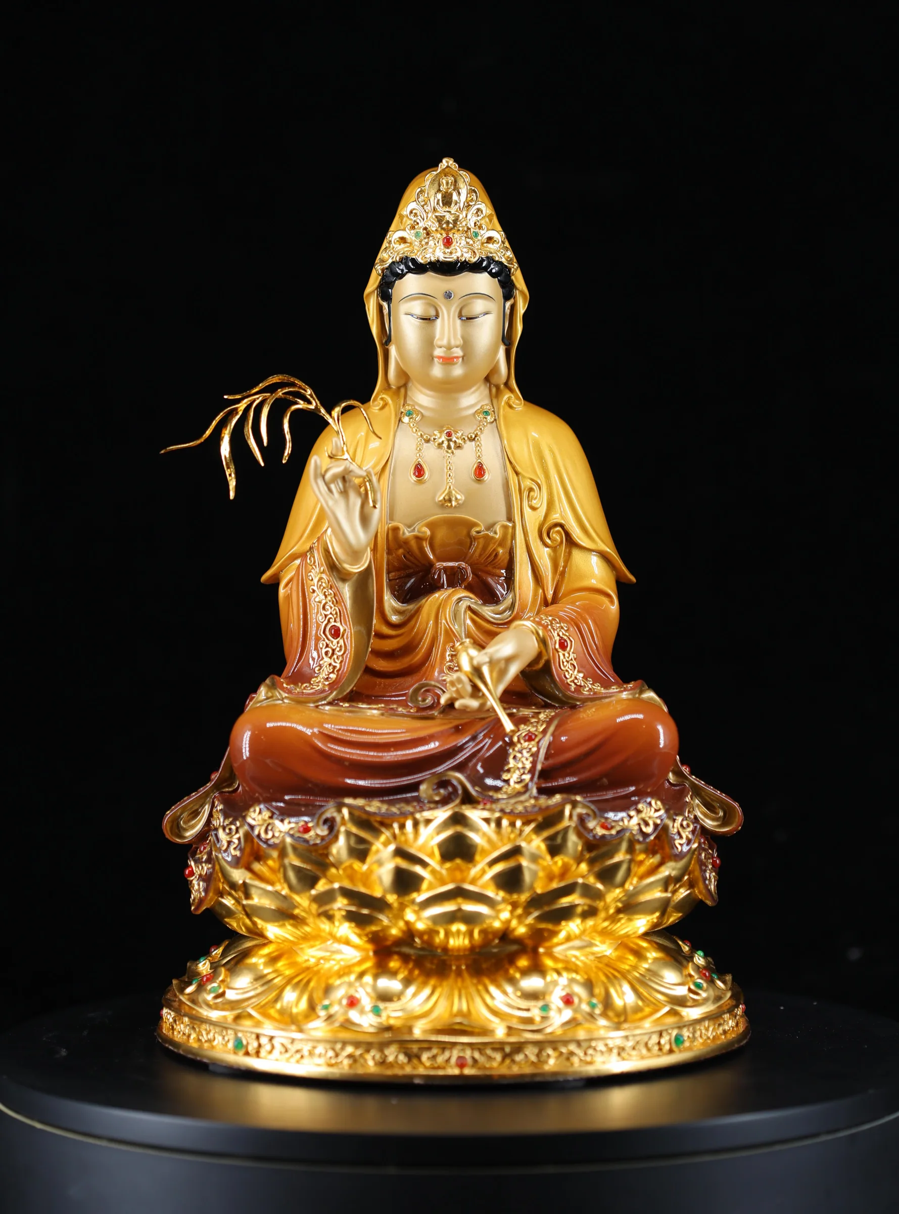 Guanyin — Luminous Color & Gilded Finish — Front view